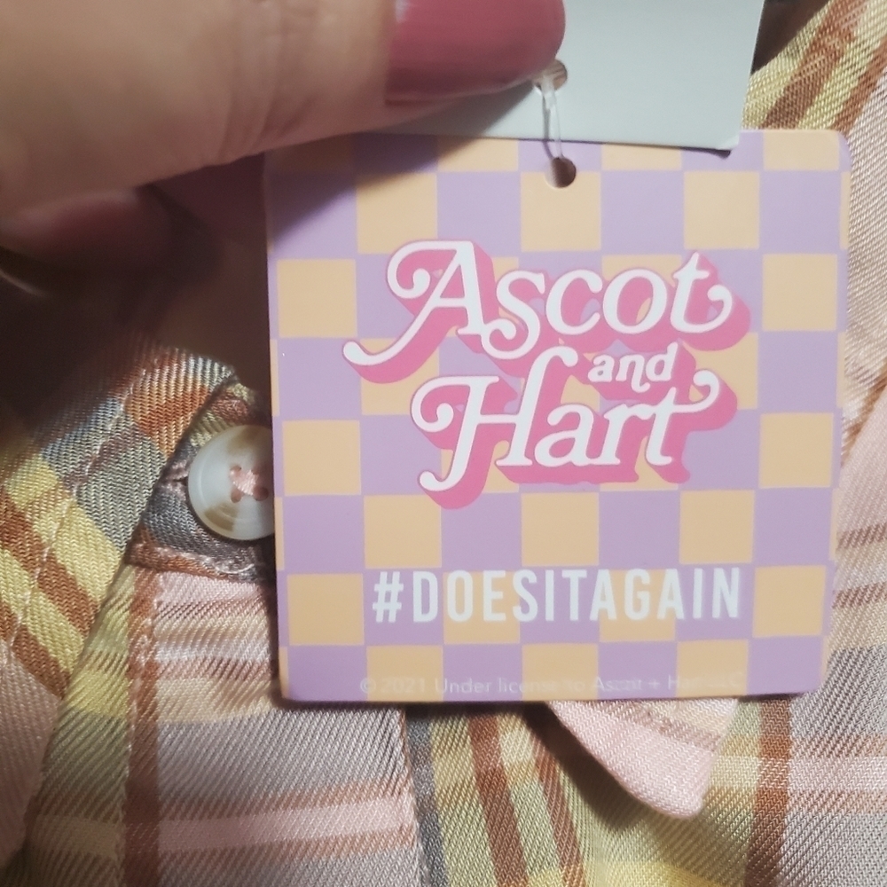 Ascot + Hart Long Sleeve Graphic Peplum Plaid Dress - Picture 13 of 16
